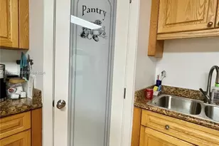 501 NE 110th Terrace, Miami, FL 33161 - Photo 18