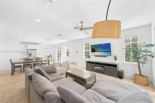 1117 NE 18th Ave, Fort Lauderdale, FL 33304 - Photo 6