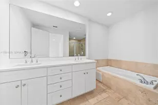 1117 NE 18th Ave, Fort Lauderdale, FL 33304 - Photo 22