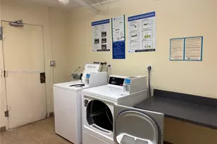 2750 NE 183rd St, Aventura, FL 33160 - Photo 20