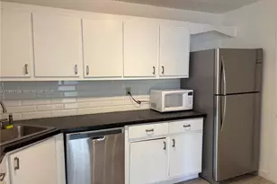 2750 NE 183rd St, Aventura, FL 33160 - Photo 2