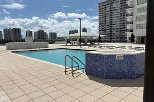 2750 NE 183rd St, Aventura, FL 33160 - Photo 30