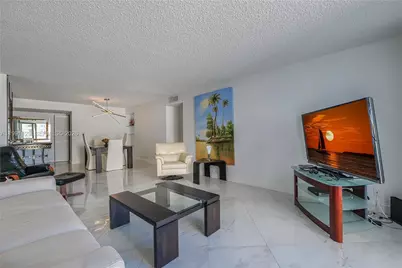 2401 S Ocean Dr #305, Hollywood, FL 33019 - Photo 2