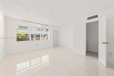 1560 NE 151st St #103, North Miami Beach, FL 33162 - Photo 4