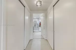 6000 Collins Ave, Miami Beach, FL 33140 - Photo 38