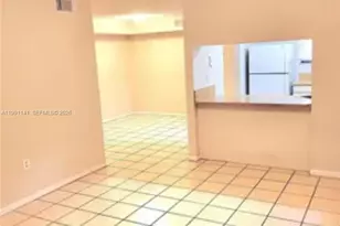 5765 W 25th Ct, Hialeah, FL 33016 - Photo 8