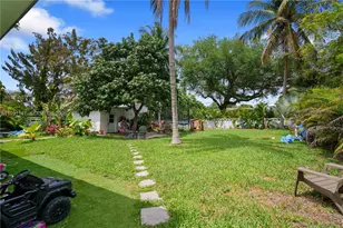 369 NE 158th St, Miami, FL 33162 - Photo 26