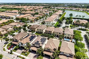 8841 W 34th Ct, Hialeah, FL 33018 - Photo 10