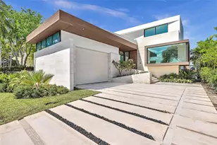 535 N Shore Dr, Miami Beach, FL 33141 - Photo 2