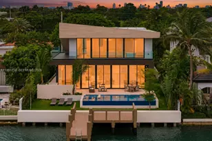 535 N Shore Dr, Miami Beach, FL 33141 - Photo 1