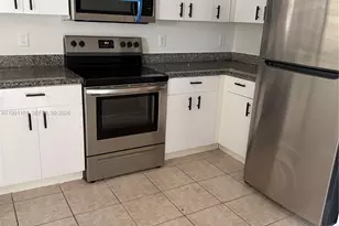 11001 NW 83rd St, Doral, FL 33178 - Photo 6