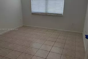 11001 NW 83rd St, Doral, FL 33178 - Photo 10