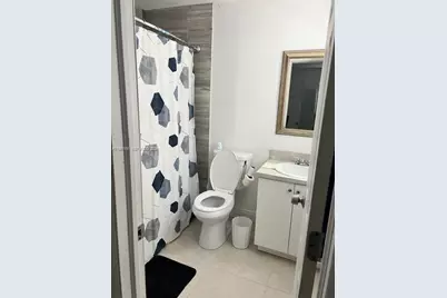 644 SW 1st Ct #644, Hallandale Beach, FL 33009 - Photo 8