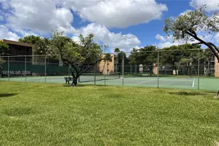 8401 SW 107th Ave, Miami, FL 33173 - Photo 48