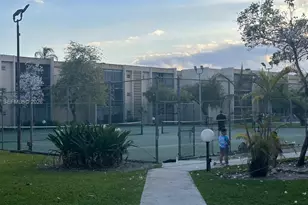 8401 SW 107th Ave, Miami, FL 33173 - Photo 18