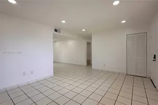 8401 SW 107th Ave, Miami, FL 33173 - Photo 8