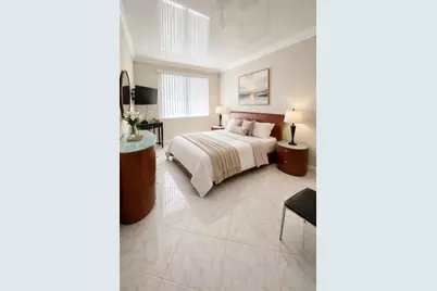 1980 S Ocean Dr #12L, Hallandale Beach, FL 33009 - Photo 2