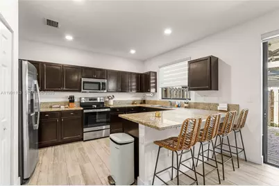 11429 SW 253rd St, Homestead, FL 33032 - Photo 10