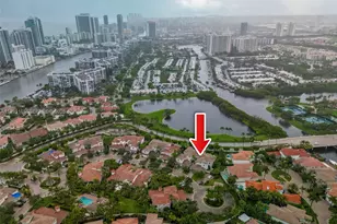 896 W Spinnaker Dr W, Hollywood, FL 33019 - Photo 38