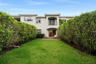 896 W Spinnaker Dr W, Hollywood, FL 33019 - Photo 30