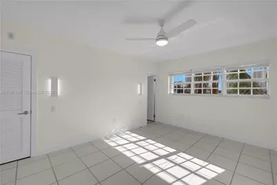 462 Golden Isles Dr #210, Hallandale Beach, FL 33009 - Photo 16