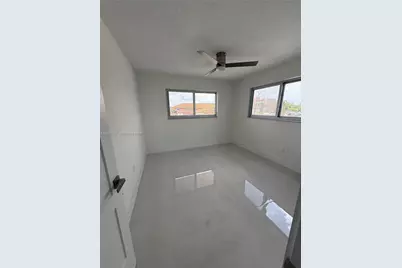 9915 W Okeechobee Rd #2-201, Hialeah Gardens, FL 33016 - Photo 10