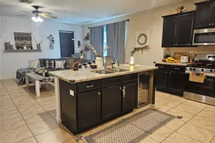 4117 NE 21st St, Homestead, FL 33033 - Photo 12