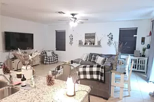 4117 NE 21st St, Homestead, FL 33033 - Photo 16