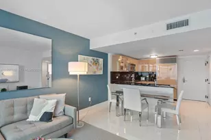 6801 Collins Ave, Miami Beach, FL 33141 - Photo 10