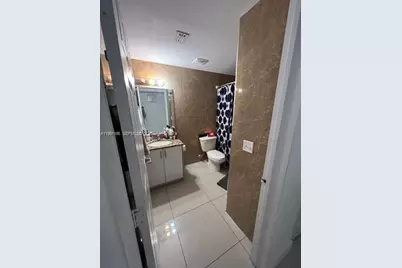 2300 NW 7th Street #201, Miami, FL 33125 - Photo 10