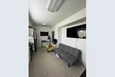 2300 NW 7th Street #201, Miami, FL 33125 - Photo 8