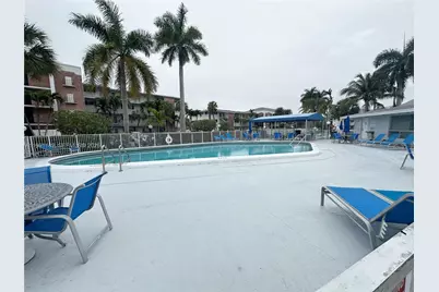450 Paradise Isle Blvd #102, Hallandale Beach, FL 33009 - Photo 22