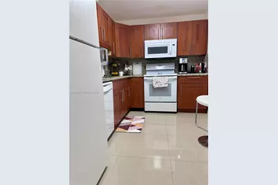 400 Kings Point Dr #1420, Sunny Isles Beach, FL 33160 - Photo 6