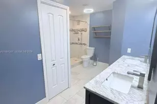 8517 NW 9th Pl, Plantation, FL 33324 - Photo 6