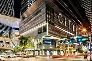 41 SE 5th St, Miami, FL 33131 - Photo 56