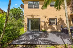 6854 NW 173rd Dr, Hialeah, FL 33015 - Photo 28