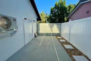 9966 SW 157th St, Miami, FL 33157 - Photo 4