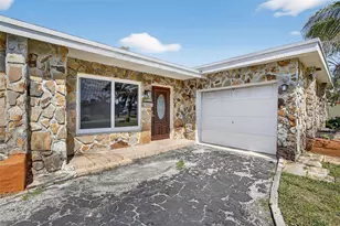 2521 NW 72nd Ave, Sunrise, FL 33313 - Photo 2