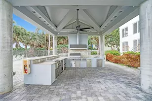 6301 Collins Ave, Miami Beach, FL 33141 - Photo 62