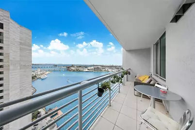 335 S Biscayne Blvd #3110, Miami, FL 33131 - Photo 1