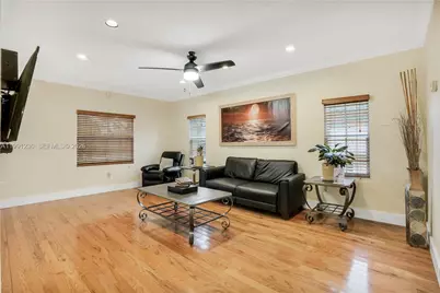 316 S 24th Ave, Hollywood, FL 33020 - Photo 18