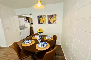 5100 Rilma Ave, Sarasota, FL 34234 - Photo 2