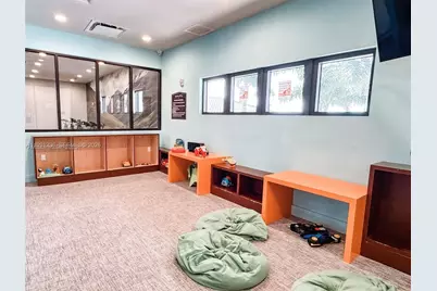 8800 NW 98th Ct, Doral, FL 33178 - Photo 34