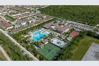 8800 NW 98th Ct, Doral, FL 33178 - Photo 28