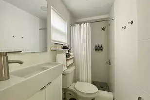 1121 NE 1st Ave., Fort Lauderdale, FL 33304 - Photo 4