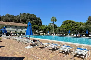 719 Gardens Dr, Pompano Beach, FL 33069 - Photo 12