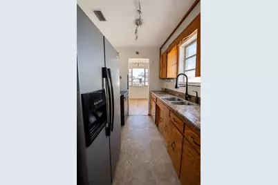 648 E 40th St, Hialeah, FL 33013 - Photo 16