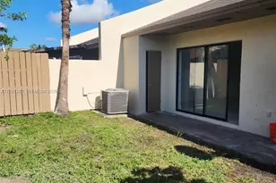 1459 Yellowthroat St, Homestead, FL 33035 - Photo 18