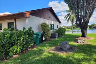 4919 SW 139th Ct, Miami, FL 33175 - Photo 2
