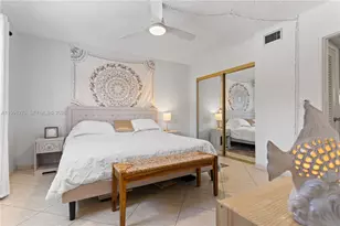 580 Egret Dr, Hallandale Beach, FL 33009 - Photo 18